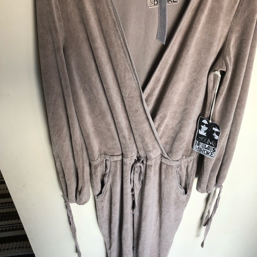 🎉HP🎉 Young Fabulous & Broke jumpsuit NWT - Picture 4 of 8